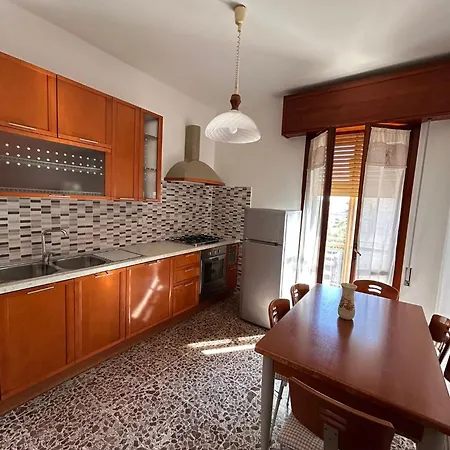 Host Casa Di Nonnina Fondi